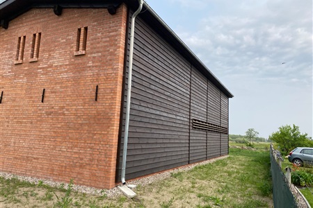 Budynek wystawienniczy w Klukach